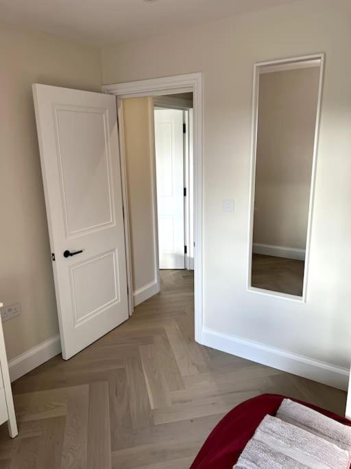 Apartments In The Heart Of Richmond, London Richmond  Luaran gambar