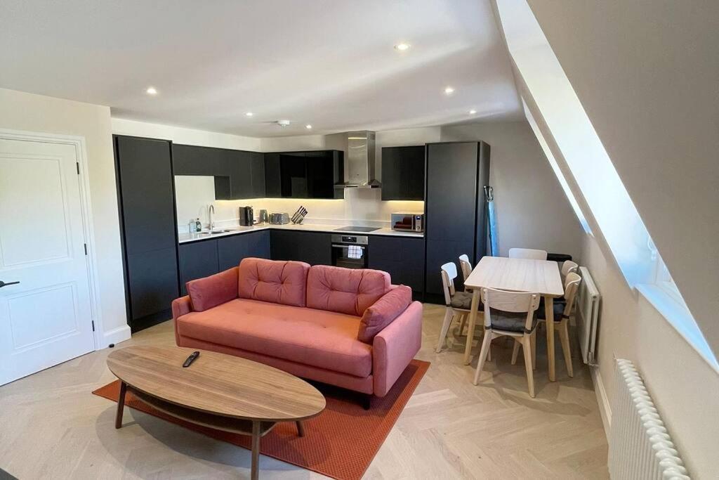 Apartments In The Heart Of Richmond, London Richmond  Luaran gambar