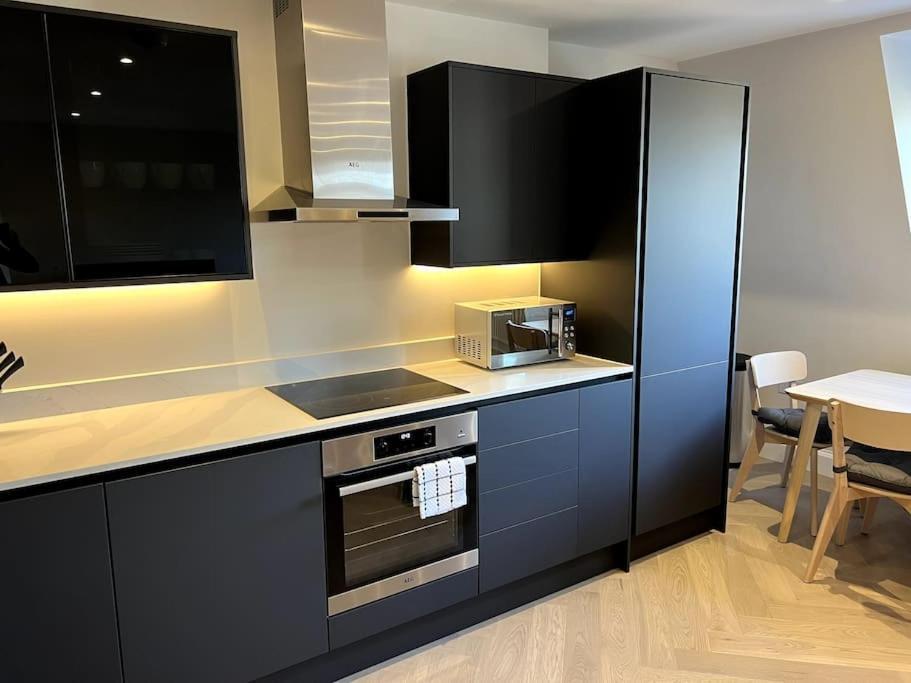 Apartments In The Heart Of Richmond, London Richmond  Luaran gambar